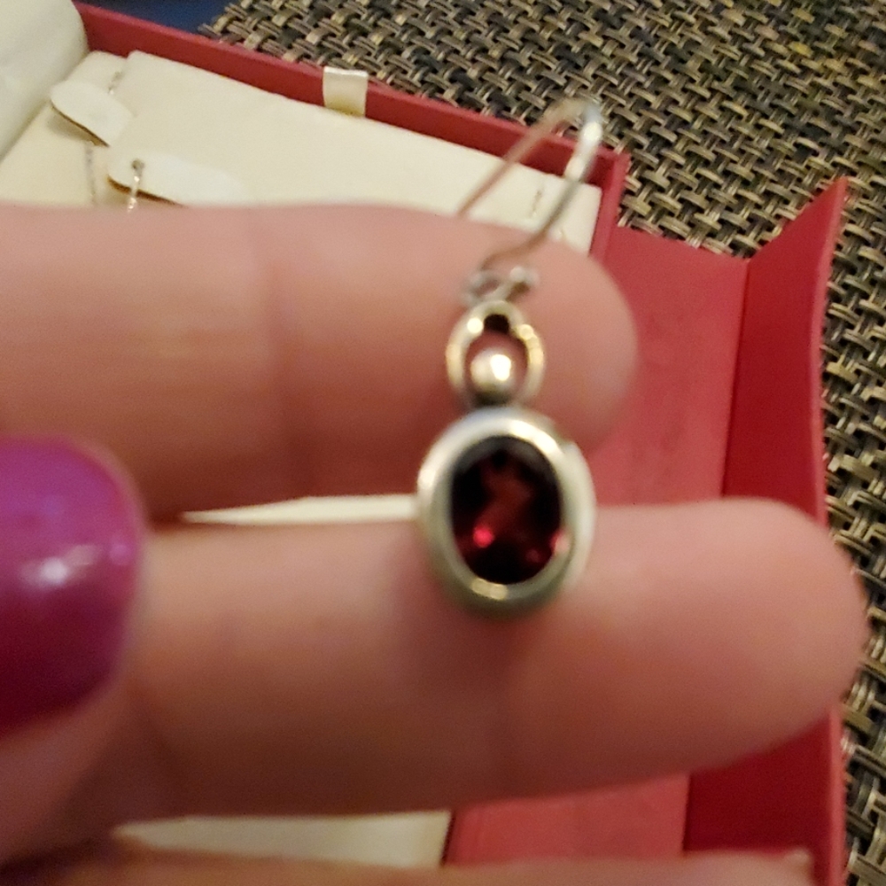 Garnet Set - Picture 5 of 7